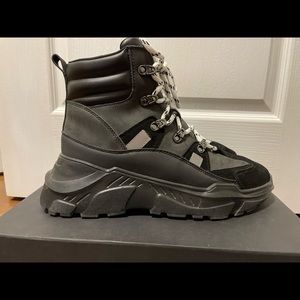 COPY - Versace Jeans Couture Chunky Laceup Boot EU43